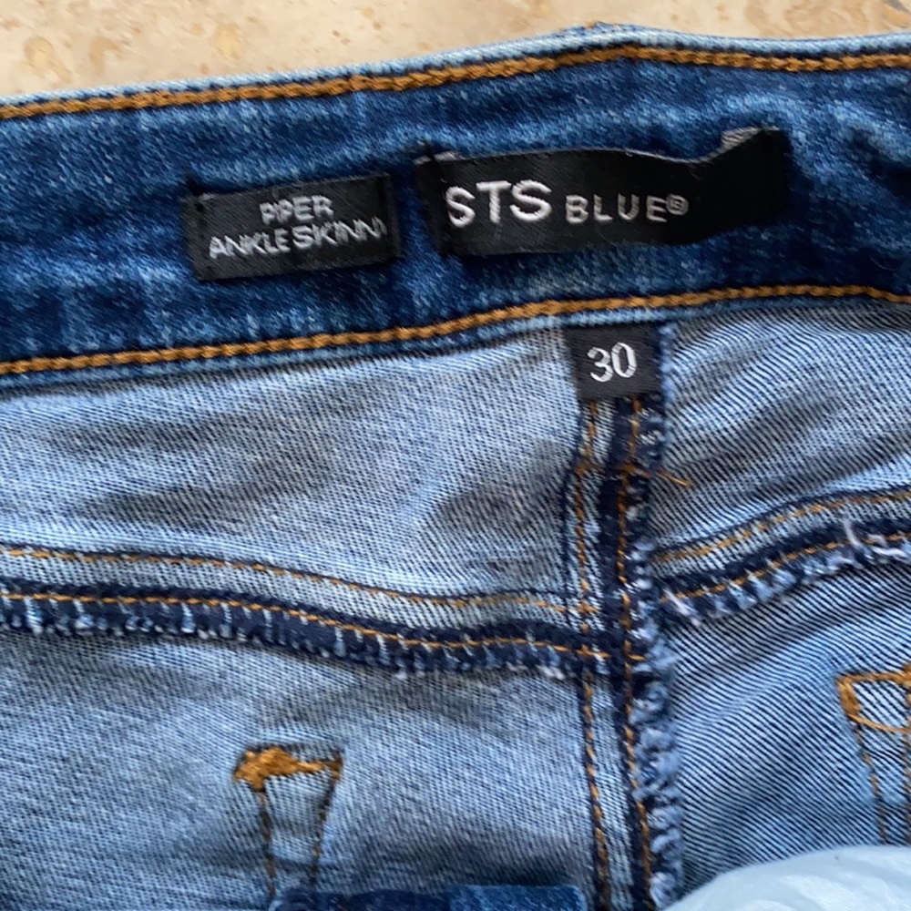 STS Blue Jeans - Picture 3 of 3